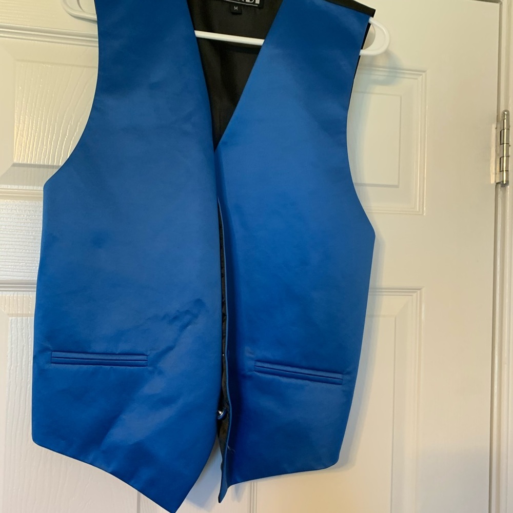 Men’s blue satin vest
